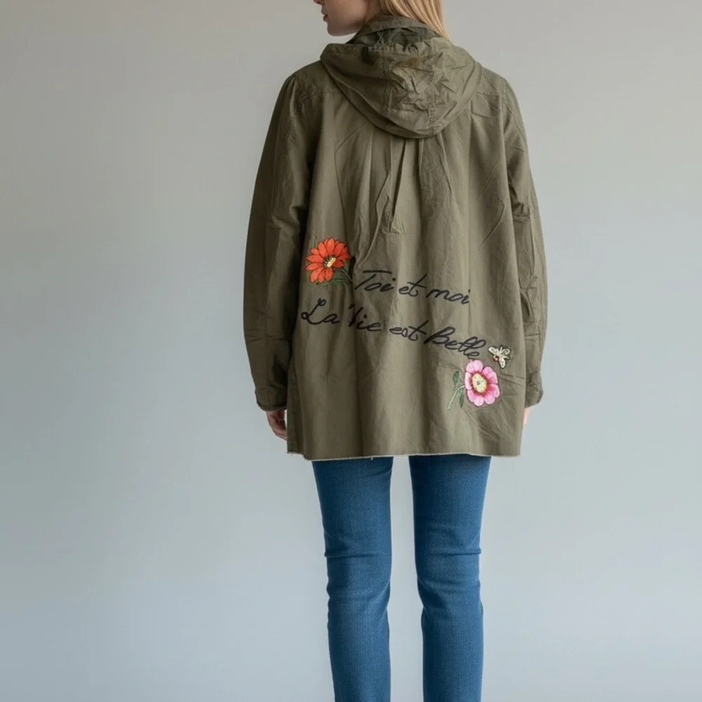 ✨ Dance & Marvel Embroidered Utility Jacket – “La Vie Est Belle” fits to large✨‎